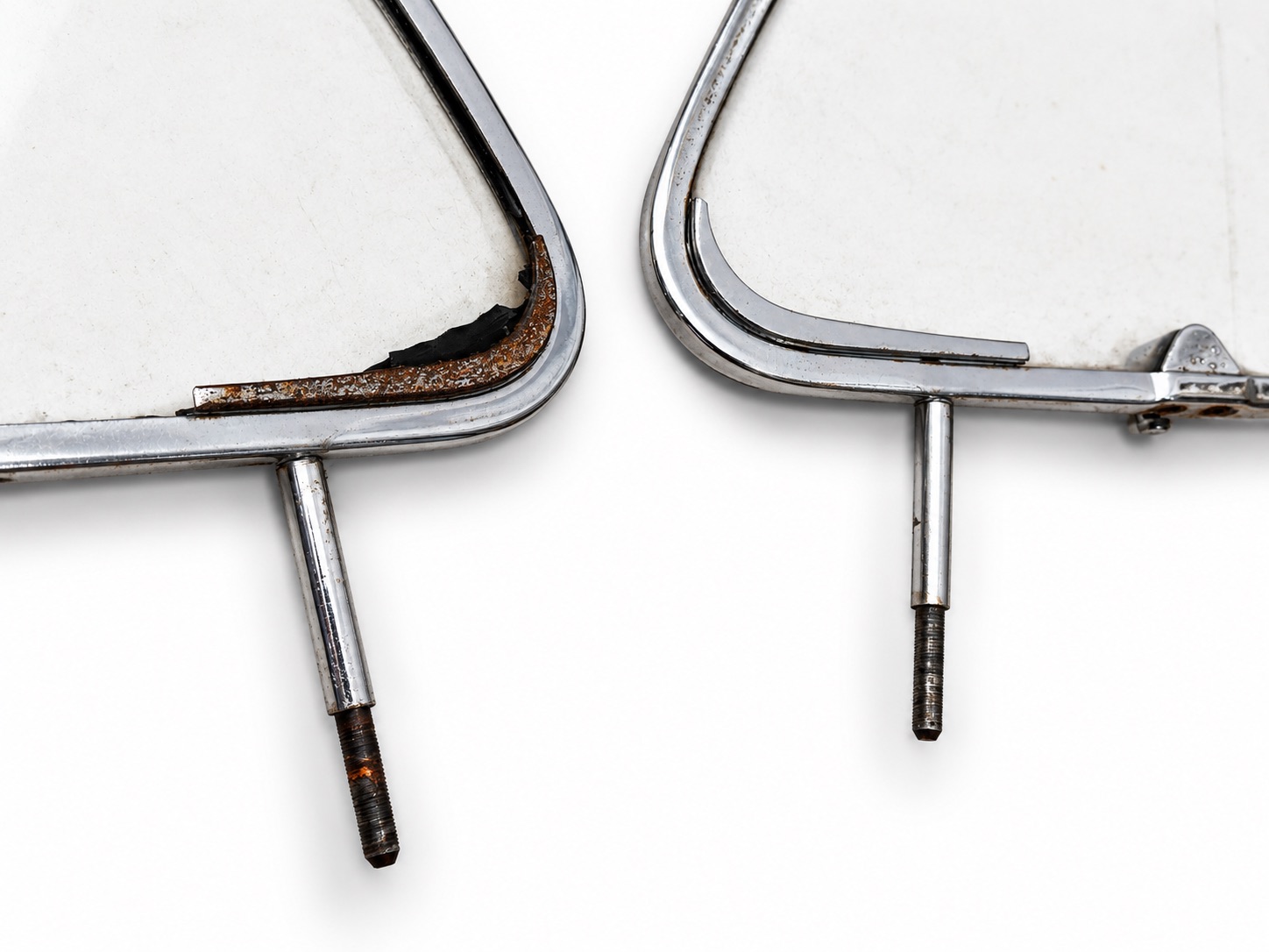 Original VW Käfer Ausstellfenster / Drehfenster Sekurit, Paar – Bild 8